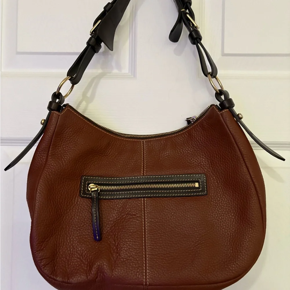 EUC Dooney & Bourke Brown Safari Pebbled Grain Leather Medium Shoulder
Bag - Picture 9 of 13